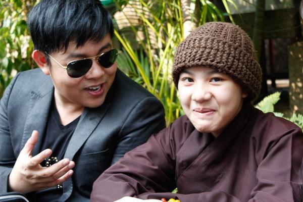 Cô bé hát nhạc Trịnh Huyền Trân - Á quân The Voice Kids 2014 là ai?-2