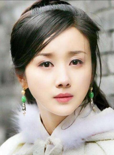 Đệ nhất mỹ nhân cổ trang Tôn Phi Phi thừa nhận thẩm mỹ-1