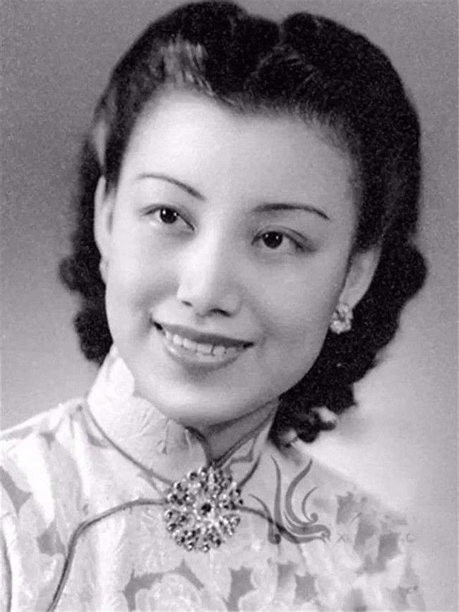 Chồng ngoại tình, vợ giàu sang có màn xử lý rúng động xã hội-2