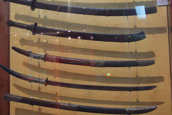 5 đặc điểm phòng khách khiến nhà nghèo mãi không khá nổi