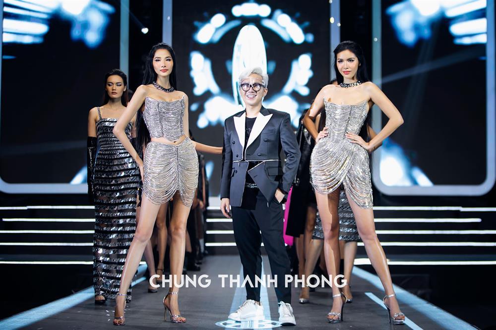 SỐC: Một chân dài chửi tục khi Hoàng Thùy - Minh Tú diễn vedette-6