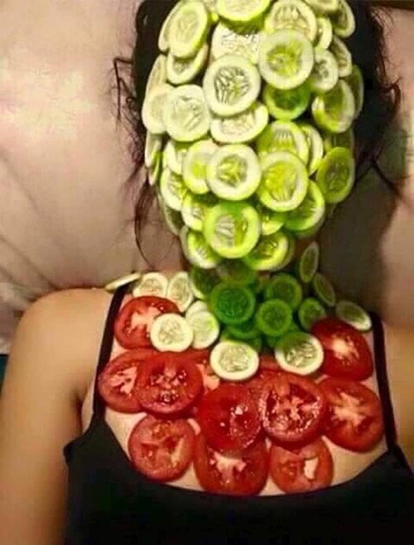 Nửa đêm video call cho vợ, chồng dựng tóc gáy vì hốt-3