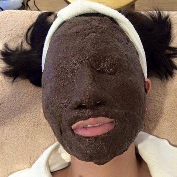 Nửa đêm video call cho vợ, chồng dựng tóc gáy vì hốt-6