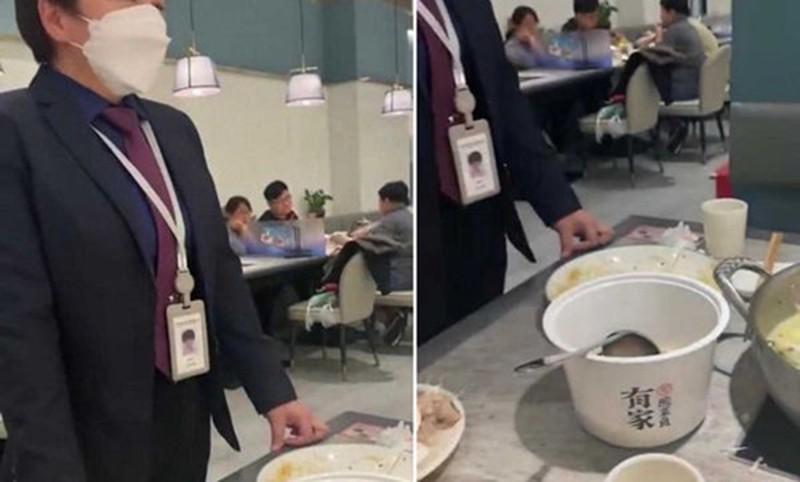 Ăn lẩu cá, thực khách sốc tận óc thấy nguyên con cóc trong nồi-2