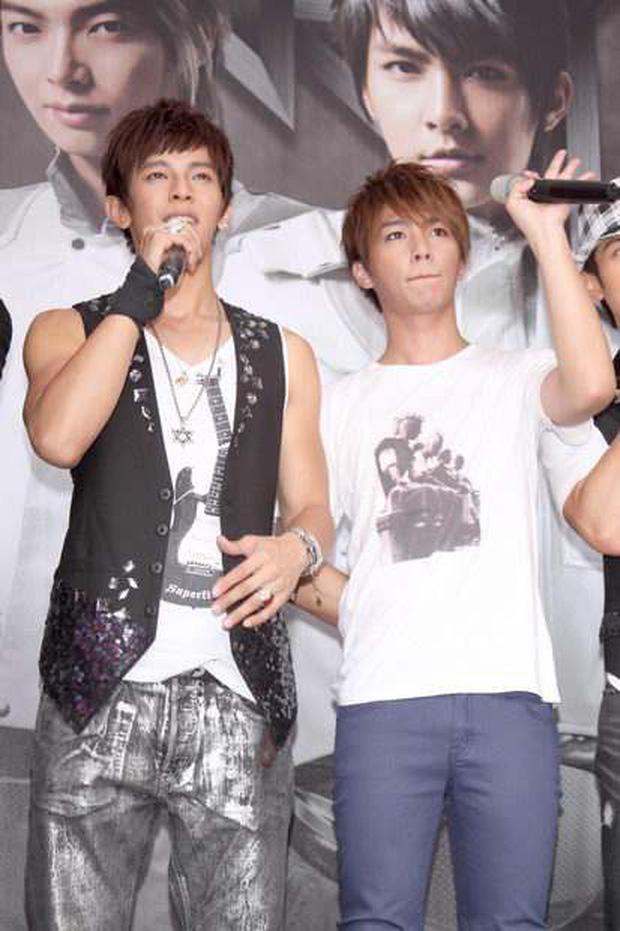 Sáng tỏ tin đồn Viêm Á Luân - Uông Đông Thành yêu đồng giới-4