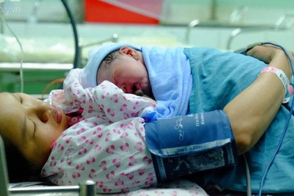 21 tỉnh thành được hỗ trợ nhận tiền gấp đôi khi sinh con thứ 2-1