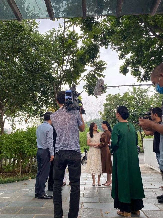 Hương Vị Tình Thân tập cuối: Thy niềm nở đón Nam về nhà-5