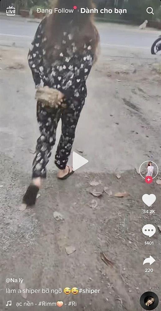 Shipper mếu mặt nhận toàn tiền lẻ từ đơn hàng 1 triệu đồng-2