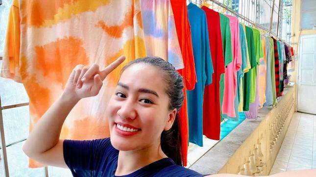 Sao Việt đầu tư trang phục lên phim: Người tiền tỉ, người mua đồ chợ-14