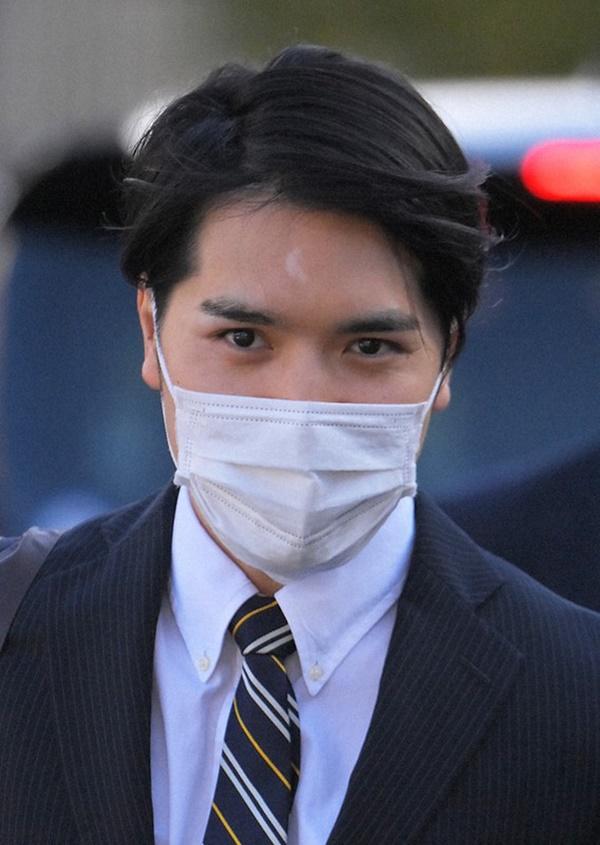 Profile của người khiến công chúa Nhật Bản nguyện từ bỏ hoàng tộc-6