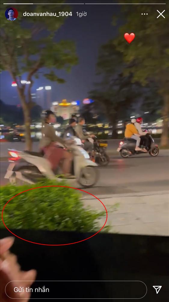 Lộ ảnh Doãn Hải My cafe cùng bố con Đoàn Văn Hậu-2