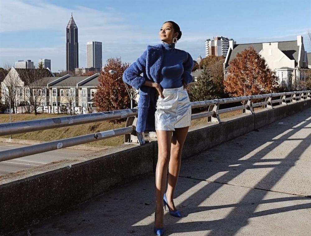 Dù ai nói ngả nói nghiêng, Hoàng Thùy mix đồ đông vẫn đỉnh chóp-5