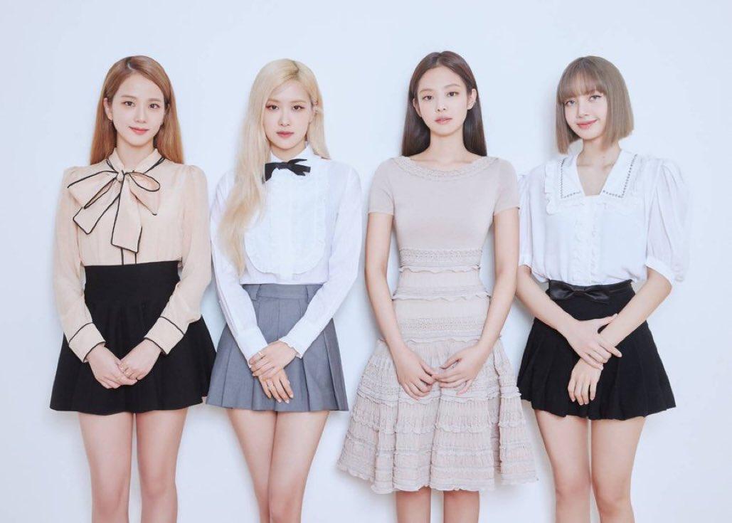 Hình ảnh của đại sứ quan hệ công chúng BLACKPINK trước ngày diễn ra 