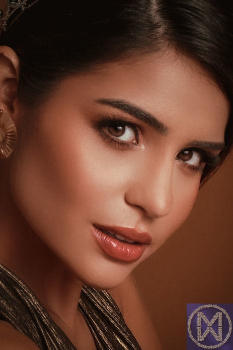 Đỗ Thị Hà lên trang chủ Miss World, nhan sắc hạ bao nhiêu đối thủ?-7