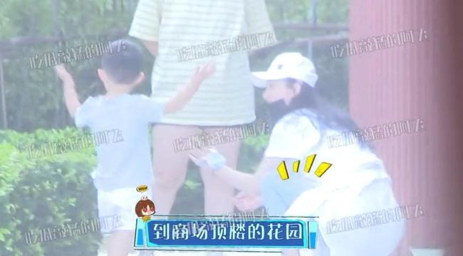 Triệu Lệ Dĩnh sụp đổ hình tượng người mẹ tốt-3