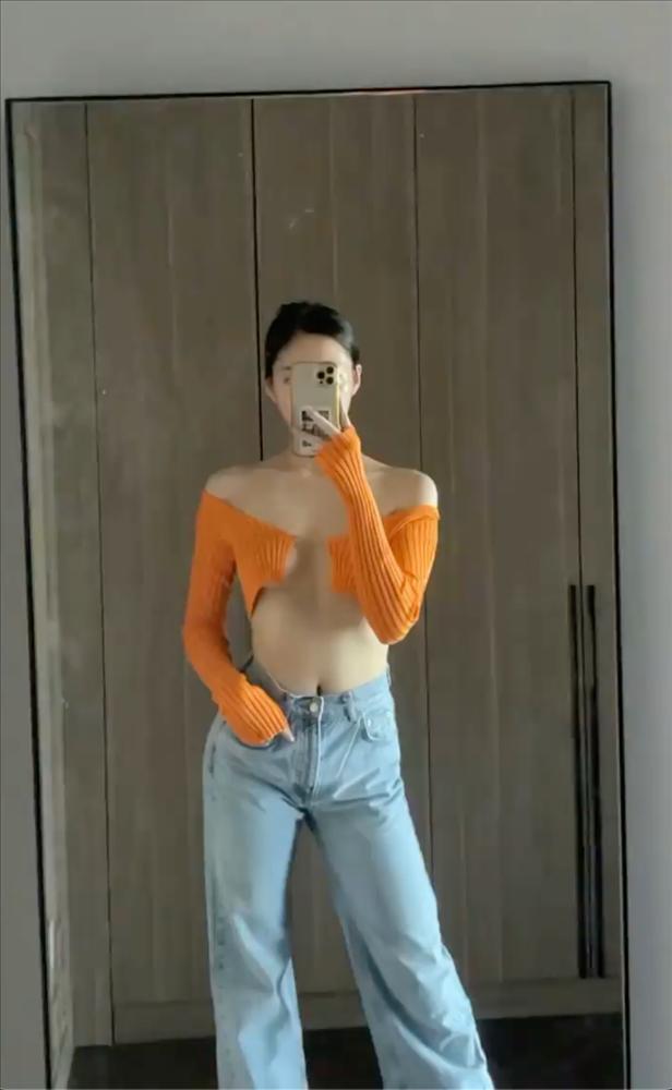 Ăn diện mát mẻ, Lương Thùy Linh gây hốt hền vì vòng 2 trơ xương-9