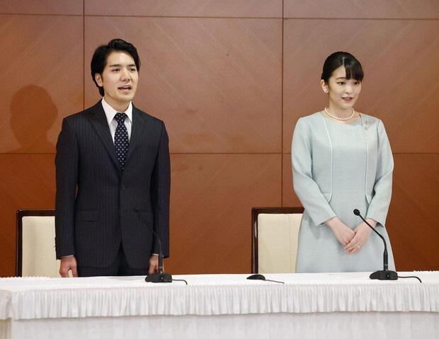 Vừa kết hôn, vợ chồng công chúa Nhật Bản đã bị chỉ trích gay gắt-5