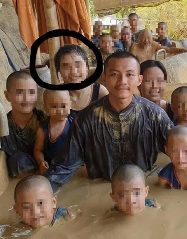 Phát hiện thêm 1 cô gái xinh đẹp xuống tóc ở Tịnh thất bồng lai-3