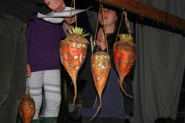 Khám phá những phong tục đón Halloween độc đáo của các nước trên thế giới-7