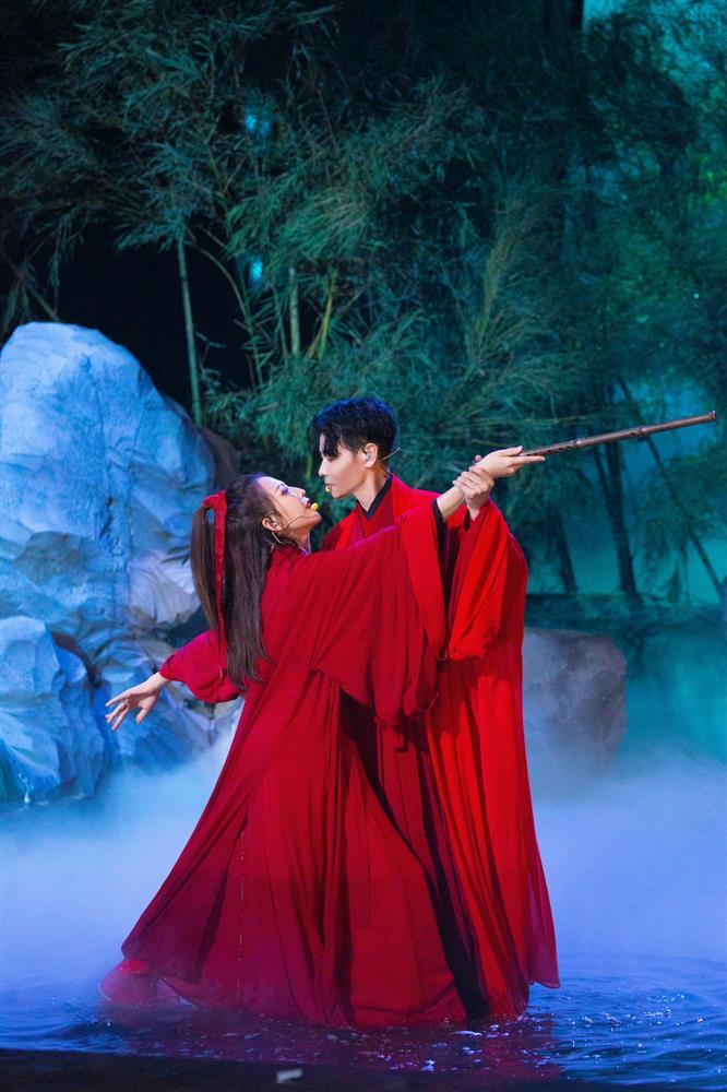 Trần Tiểu Xuân, Triệu Văn Trác tham gia nhóm nhạc 17 thành viên-7