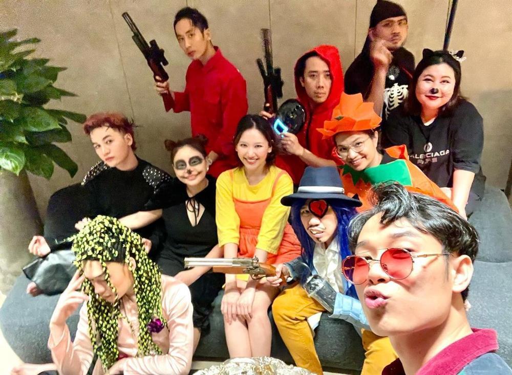 Halloween của sao Việt (p2): Hoàng Ku biến thành Britney Spears cực khét-1