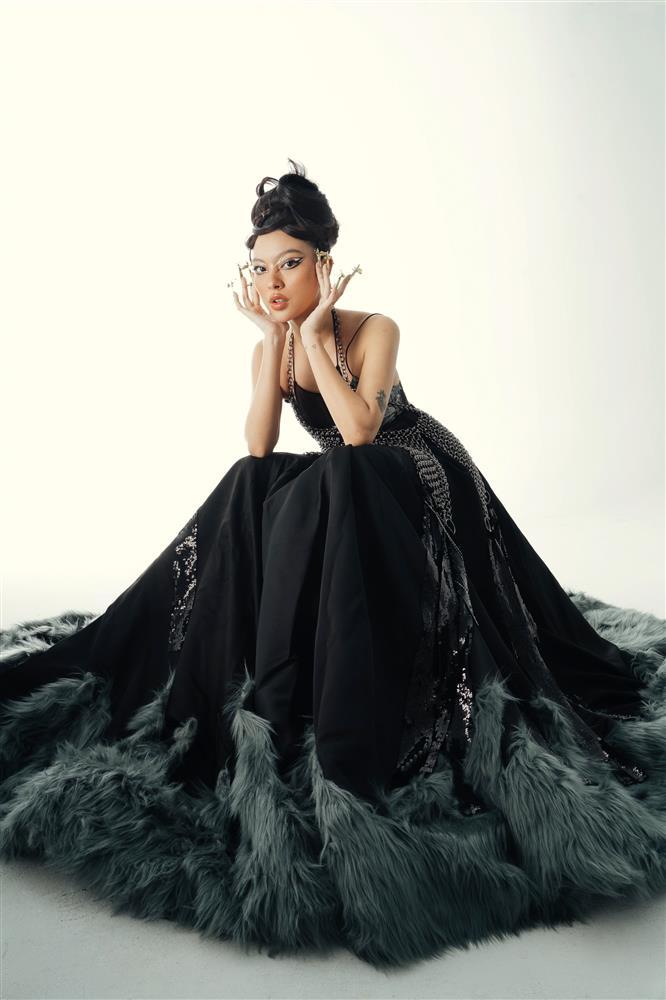 Tú Hảo hóa thân phù thủy trộm chó Cruella ma mị Halloween-8