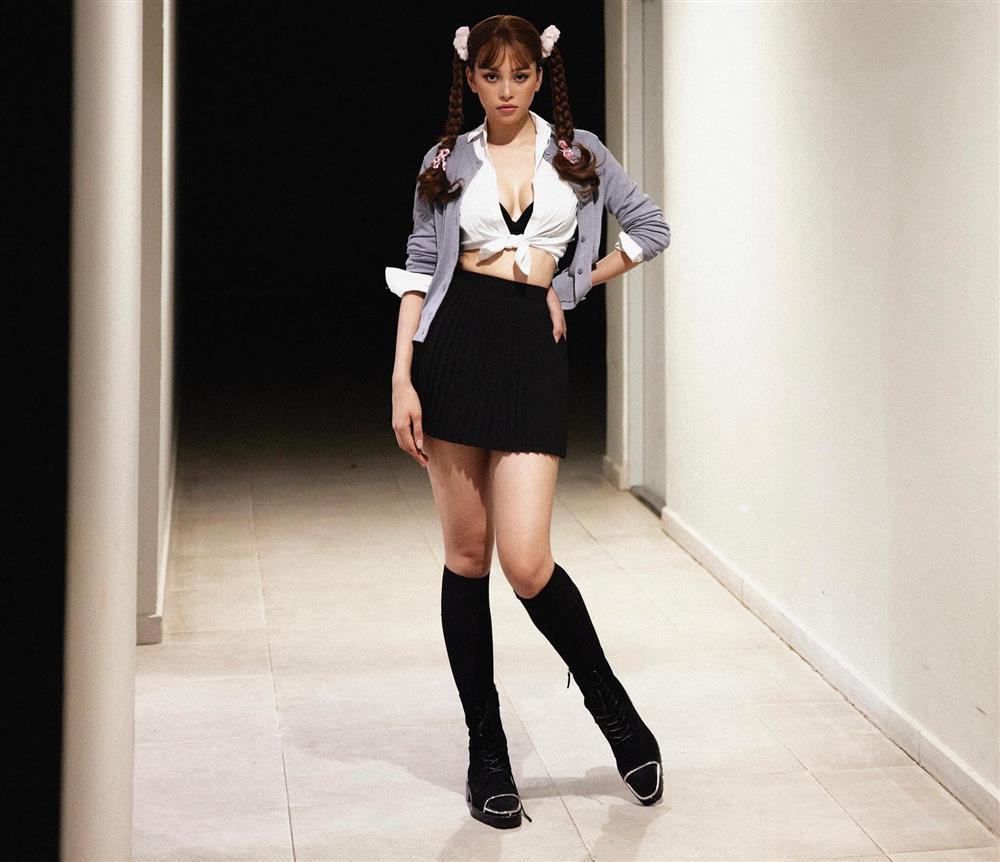 Ngược đời Tiểu Vy: Halloween kém hú hồn hơn hẳn ngày thường!-3