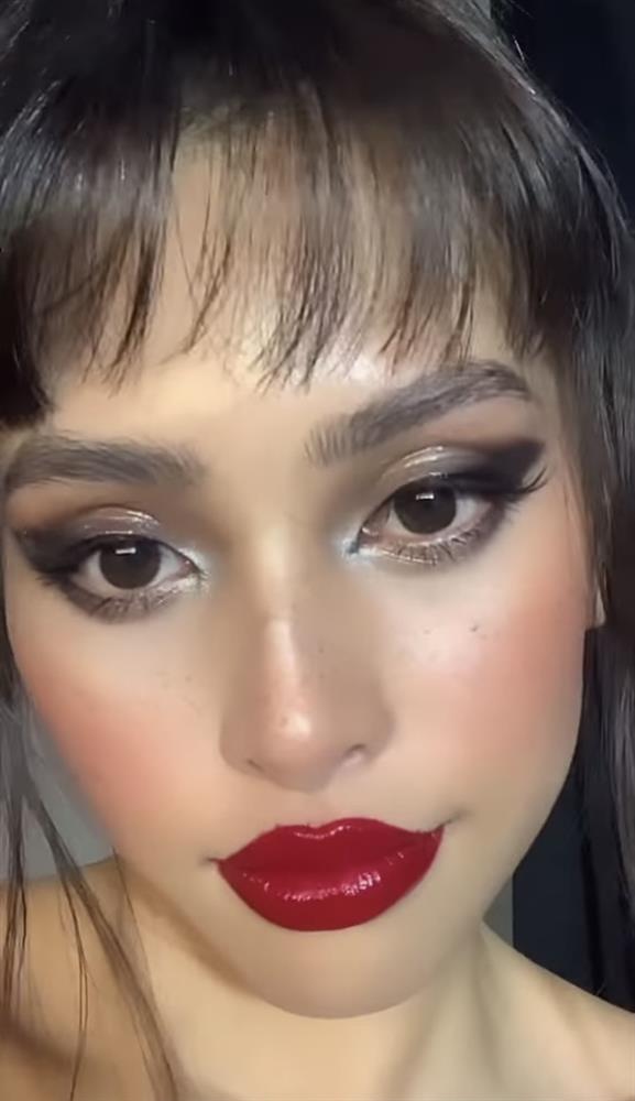 Ngược đời Tiểu Vy: Halloween kém hú hồn hơn hẳn ngày thường!-7