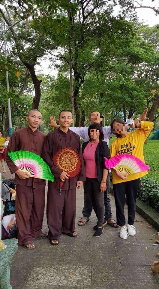 Tiktoker nổi tiếng tố bị sư thầy ở Tịnh thất Bồng Lai gạ gẫm-2