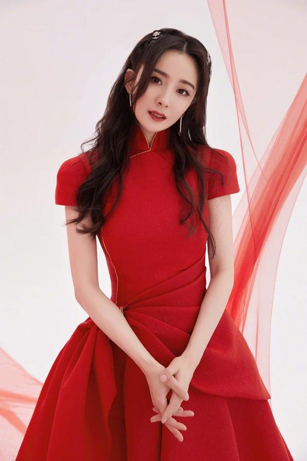 Dụi mắt mấy lần mới nhận ra Dương Mịch năm 18 tuổi-4