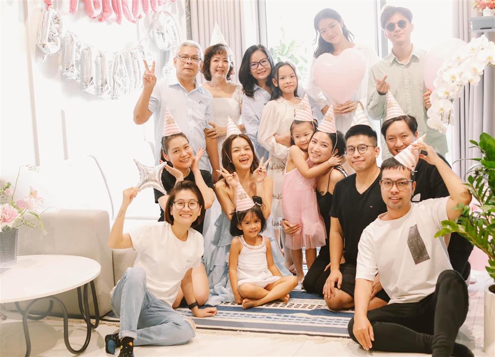 Phạm Quỳnh Anh hội ngộ Quang Huy, đạo diễn như người lạ-2