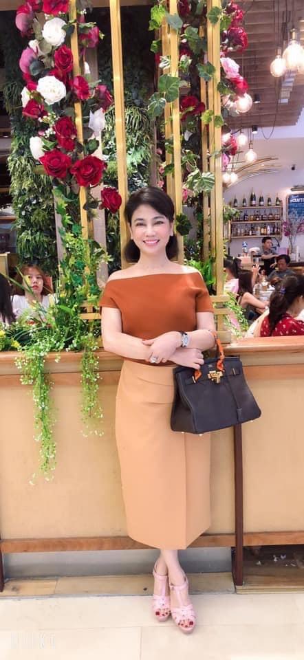 Mẹ chồng Diệp Lâm Anh U60 trẻ trung, chanh sả ngang con dâu-9