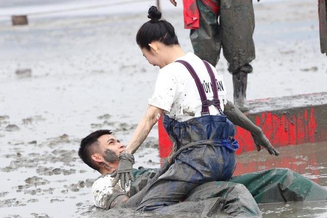 Thúy Ngân thi hoa hậu ngô nghê, khác xa kẻ mạnh Running Man-1