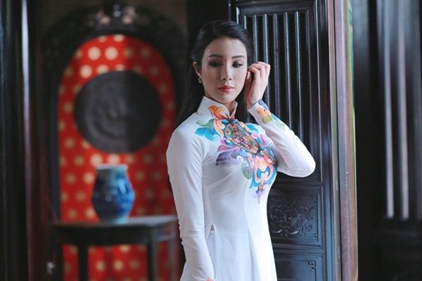 Những vai diễn mờ mịt của Diệp Lâm Anh khi đóng phim-3