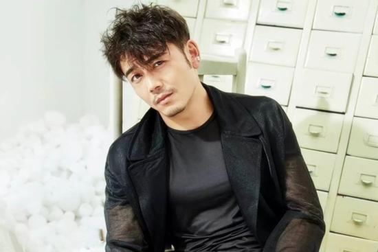 Tài tử 'Hoan Lạc Tụng' 3 năm kết hôn, ngoại tình 2 lần