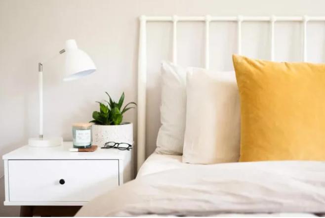 Phòng ngủ có 5 thứ bẩn kinh dị, đặc biệt số 1 là thứ đầu ấp tay gối-1