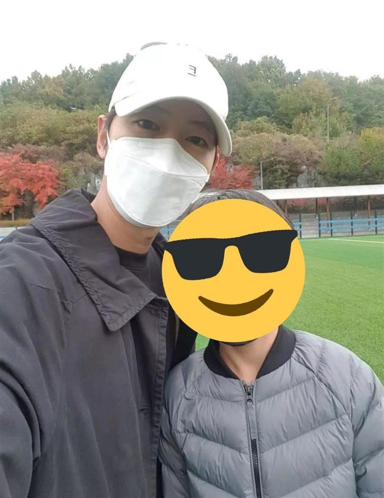 Song Joong Ki làm gì vào ngày kỷ niệm cưới Song Hye Kyo?-2