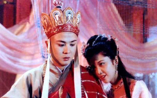 Nữ vương say đắm Đường Tăng trong Tây Du Ký gây ngỡ ngàng với nhan sắc U70-1