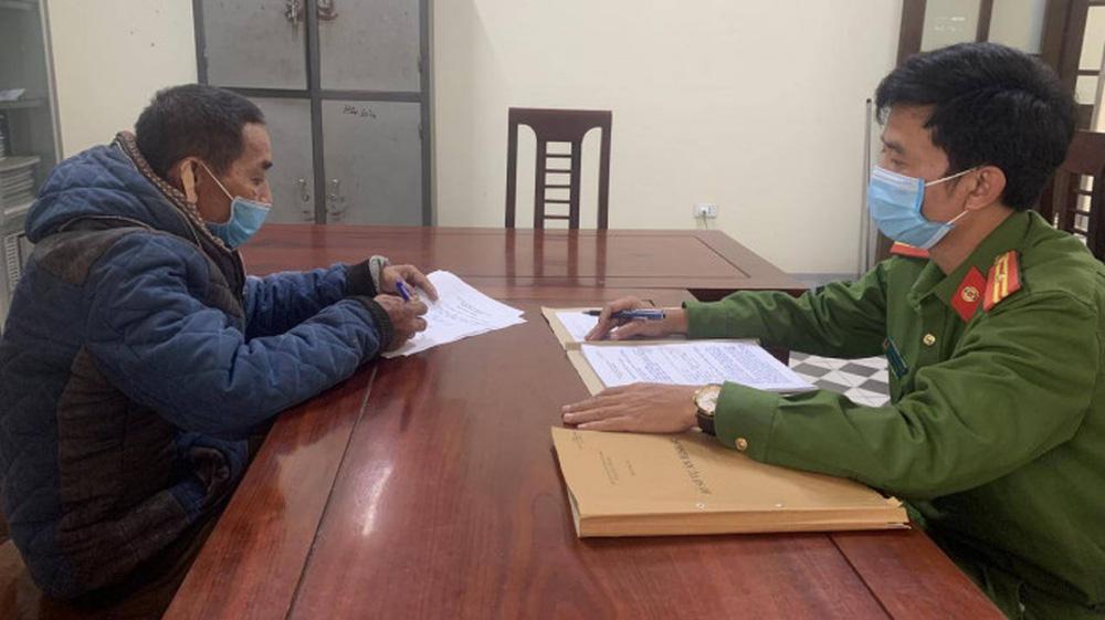 Chỉ vì ghét cái thái độ, chồng vác dao chém vợ tới tấp-1