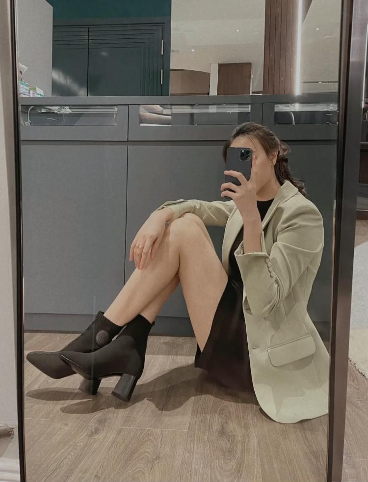 Đàm Thu Trang đóng vai mẹ bỉm nhưng mix đồ như tổng tài-9