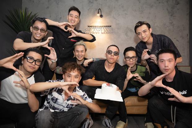 Tung bộ ảnh 10 năm, SpaceSpeakers bị phát hiện khai tử 1 mem?-4