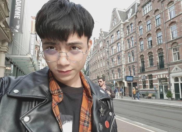 Ảnh thời nhỏ tố cáo Soobin Hoàng Sơn can thiệp dao kéo?-5