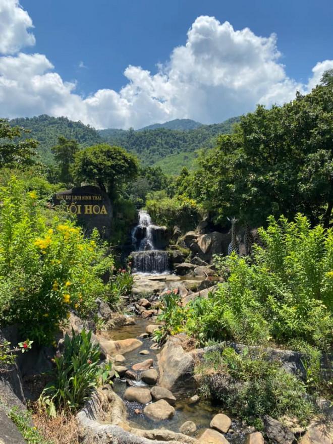 Những con suối đẹp như mơ tại Đà Nẵng không thể bỏ qua-2