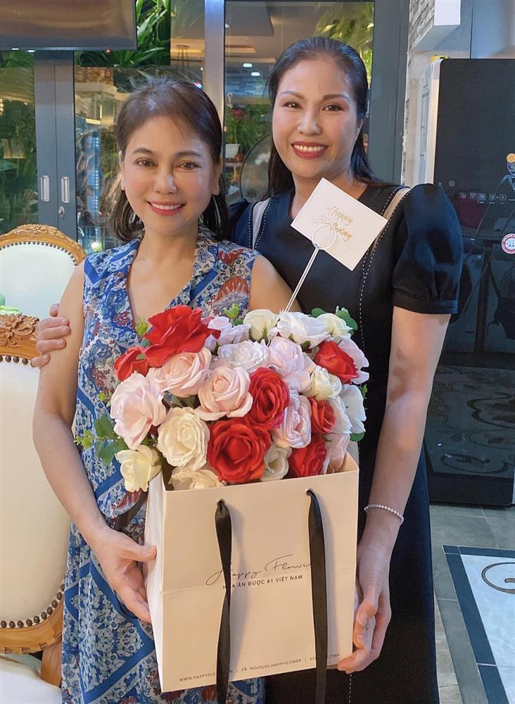 Mẹ chồng, mẹ đẻ Diệp Lâm Anh nhan sắc và quyền lực ngang ngửa-3