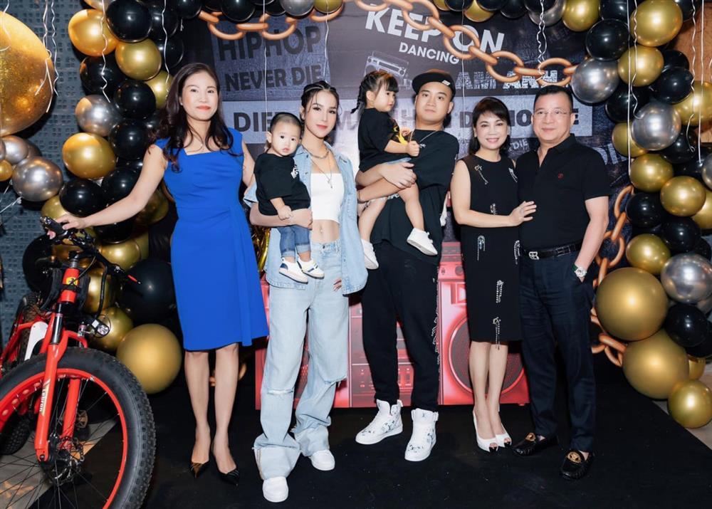 Mẹ chồng, mẹ đẻ Diệp Lâm Anh nhan sắc và quyền lực ngang ngửa-5