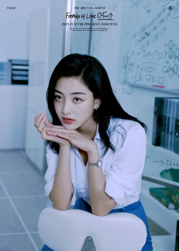 Teaser mới TWICE hết phèn: Tzuyu khoe đường cong đỉnh chóp-5