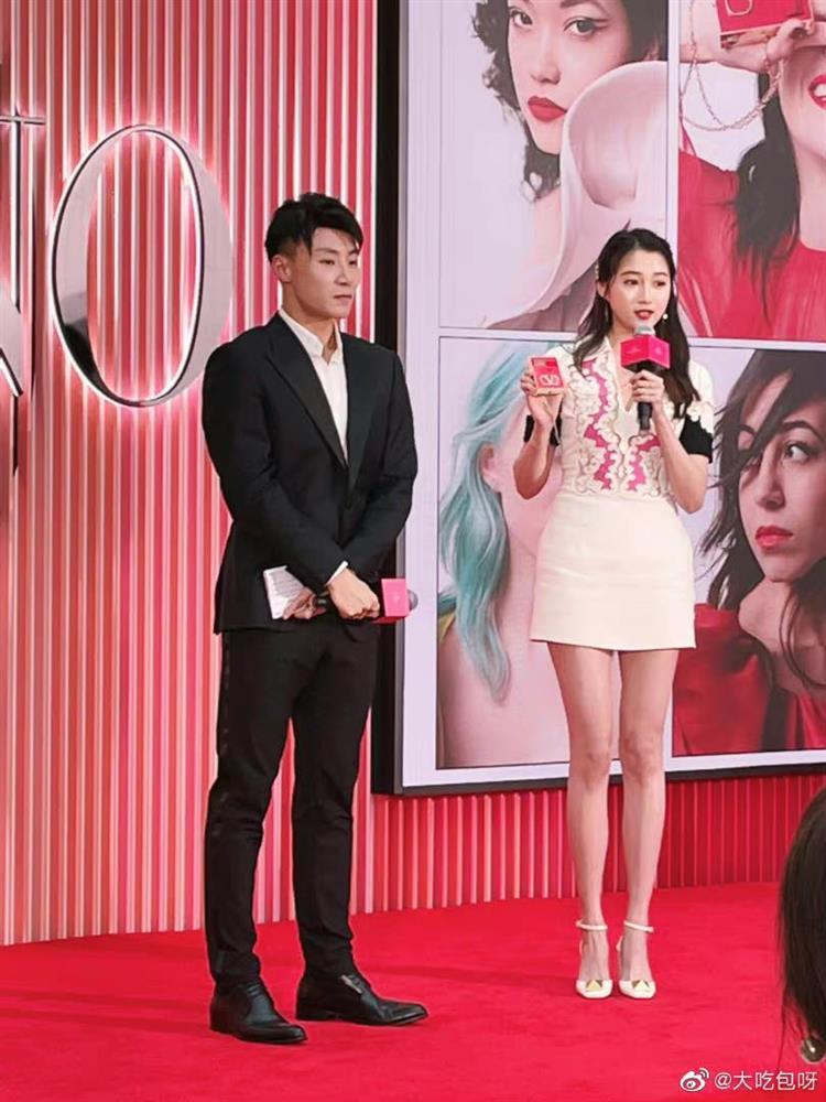 Quan Hiểu Đồng không có cửa khi đọ sắc Cổ Lực Na Trát-9