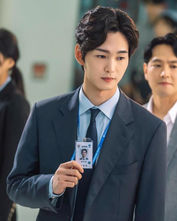 Nam diễn viên Hàn thuê hẳn gia sư dạy tiếng Việt để quay phim-3