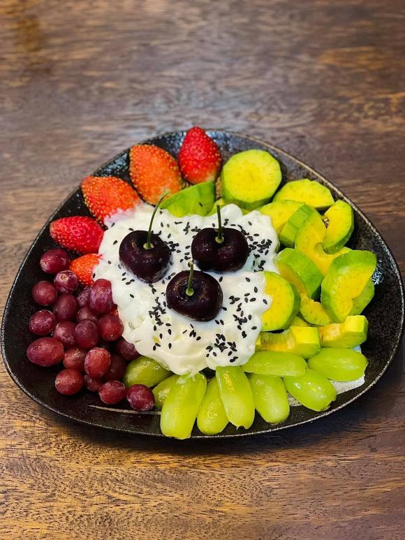 Bí quyết giữ dáng gợi cảm của Quỳnh Thư là gì?-6