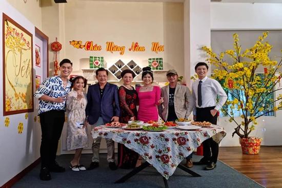 Sự thay đổi khi trở lại của các đoàn phim Việt